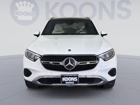 Used 2023 Mercedes-Benz GLC 300 4MATIC image 11