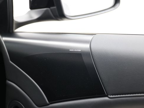 Used 2015 Aston Martin DB9 Carbon Edition Coupe 2D image 60