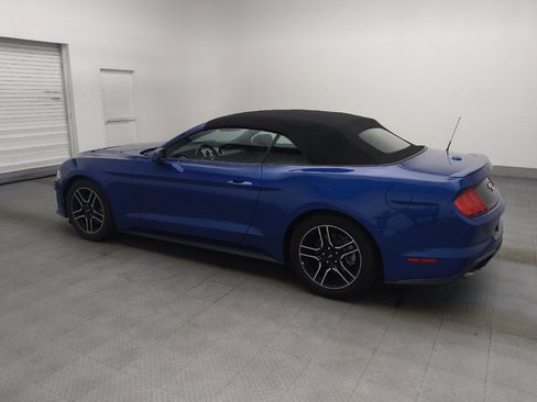 Used 2018 Ford Mustang Premium RWD image 3