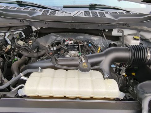 Used 2025 Ford F150 XLT w/ Equipment Group 301A Standard image 24