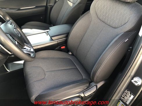 Used 2021 Hyundai Palisade SE FWD image 11