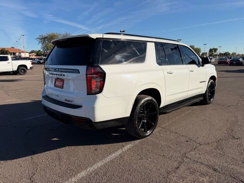 Used 2021 Chevrolet Suburban RST w/ Luxury Package image 9