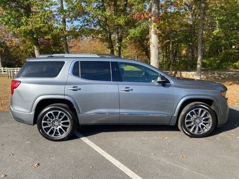 Used 2021 GMC Acadia Denali w/ Denali Ultimate Package AWD/4WD image 7