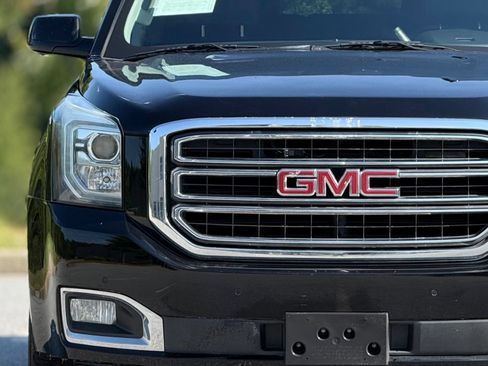 Used 2018 GMC Yukon XL SLT AWD/4WD image 14