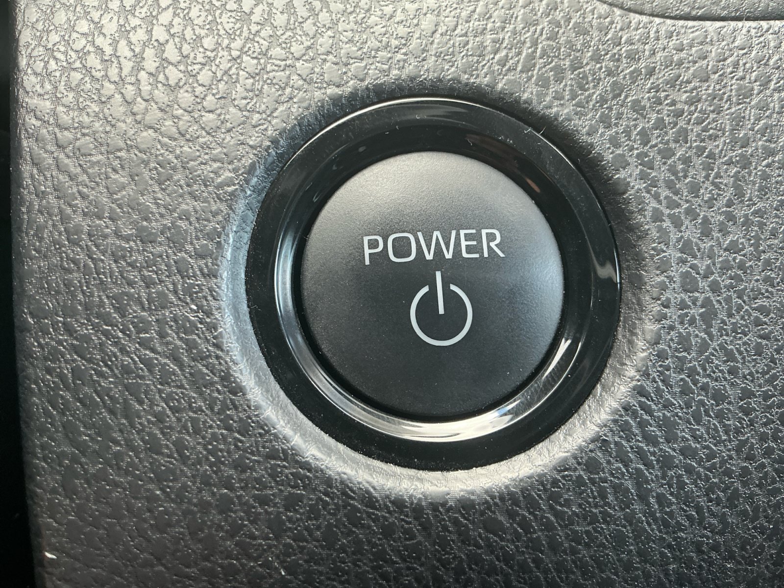 Certified 2025 Toyota Camry SE FWD image 29