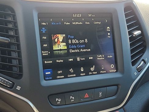 Certified 2023 Jeep Cherokee Altitude Lux image 16