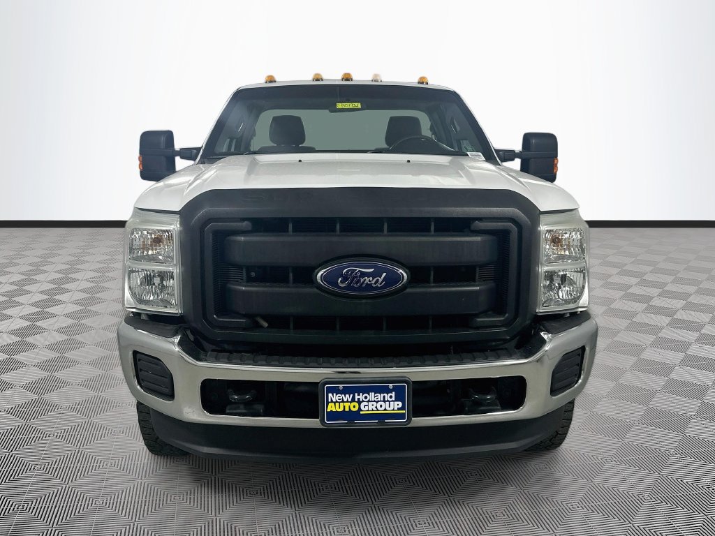 Used 2016 Ford F250 XL w/ Power Equipment Group AWD/4WD image 2