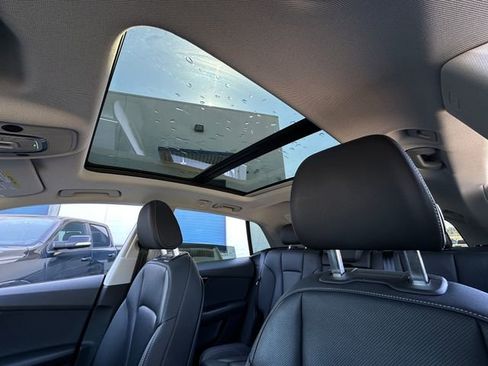 Used 2019 Audi Q8 Premium Plus image 35