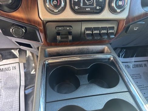 Used 2013 Ford F350 Lariat w/ Chrome Pkg image 13