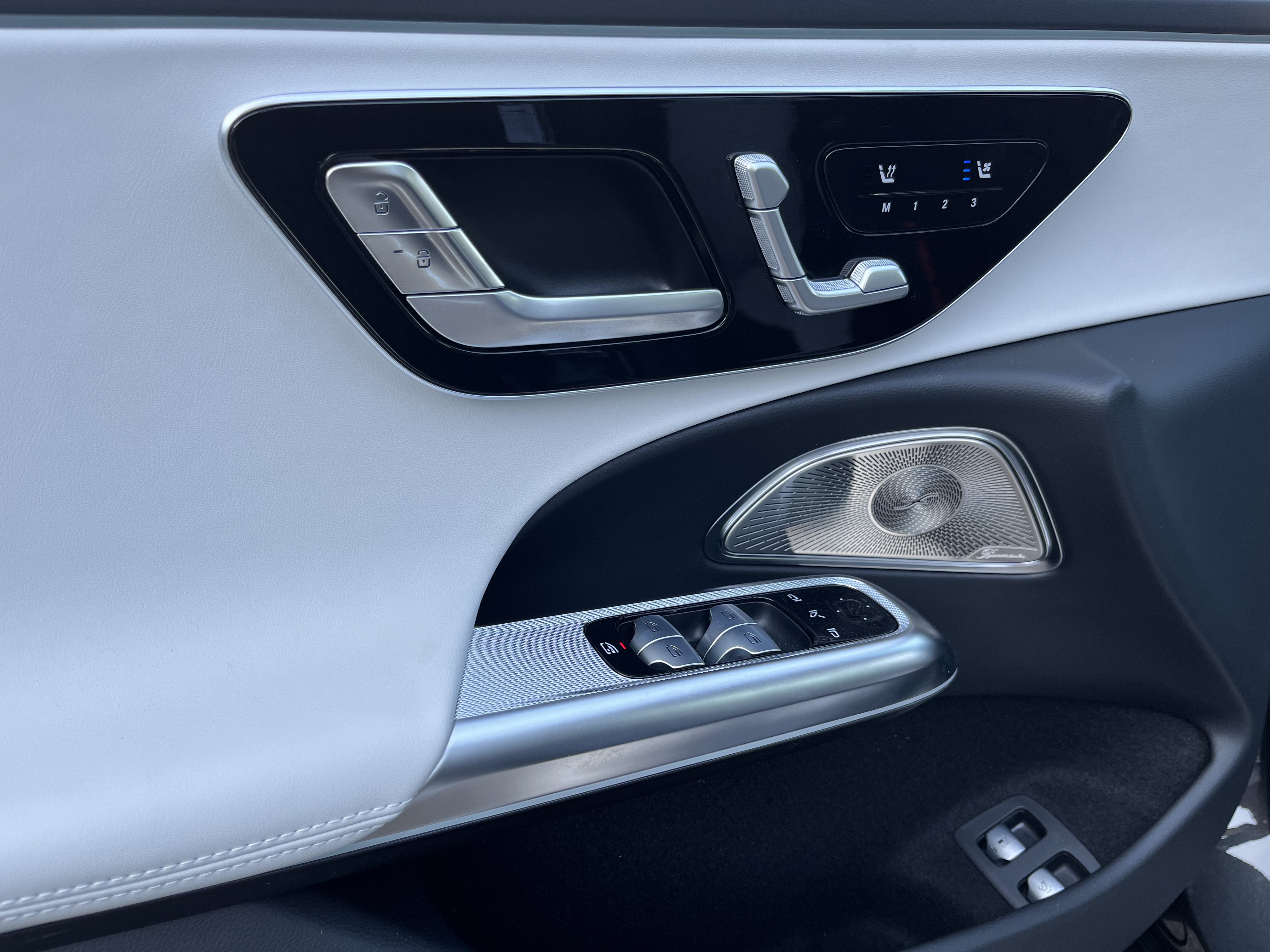 New 2026 Mercedes-Benz E 53 AMG e 4MATIC Sedan image 13