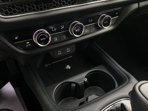 Used 2026 Honda HR-V EX-L image 17