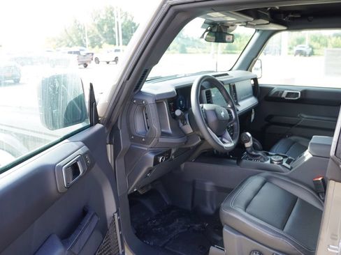 New 2025 Ford Bronco Badlands AWD/4WD image 10