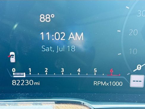Used 2021 Cadillac Escalade Sport Platinum AWD/4WD image 12