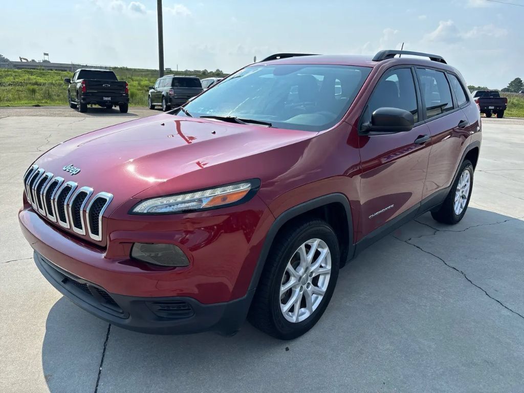 Used 2016 Jeep Cherokee Sport FWD image 8