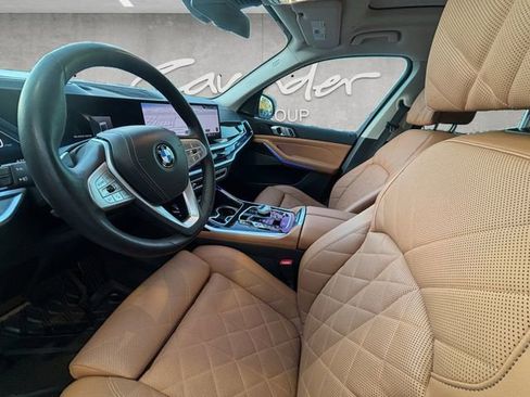 Used 2024 BMW X7 xDrive40i w/ Executive Package AWD/4WD image 23