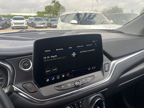 Used 2025 Chevrolet Blazer LT image 21