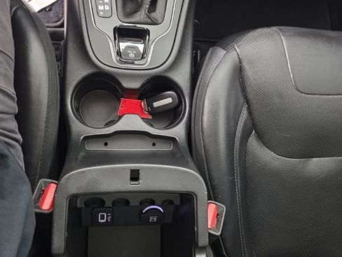 Used 2019 Jeep Cherokee Limited AWD/4WD image 22