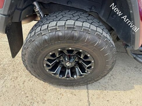 Used 2021 Jeep Wrangler Unlimited Rubicon AWD/4WD image 32