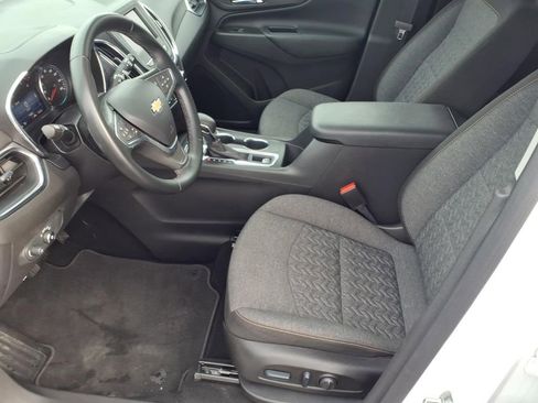 Used 2023 Chevrolet Equinox LT AWD/4WD image 9