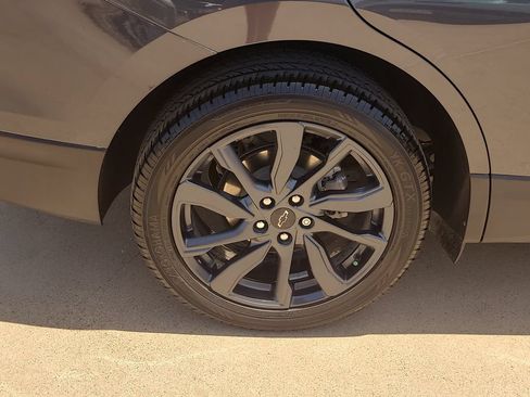 Used 2022 Chevrolet Equinox RS FWD image 6