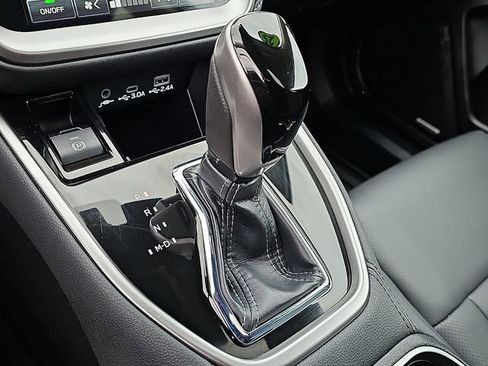 Used 2025 Subaru Outback Limited XT image 16