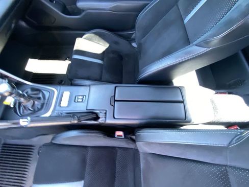 Used 2023 Toyota GR86 Premium w/ ALL Weather Mat Package (TMS) RWD image 20