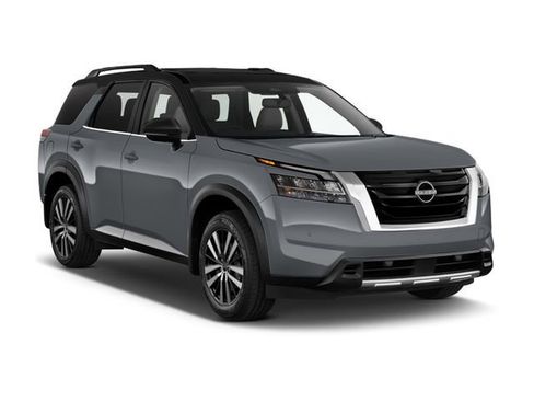 Used 2025 Nissan Pathfinder Platinum image 1