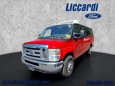 Used 2012 Ford E-350 and Econoline 350 Extended Super Duty RWD image 3