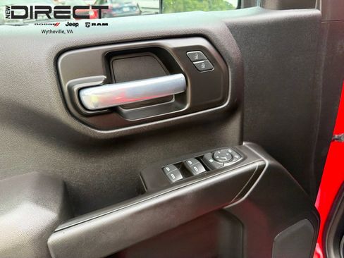 Used 2021 Chevrolet Silverado 1500 Custom Trail Boss w/ LPO, Dark Essentials Package AWD/4WD image 14