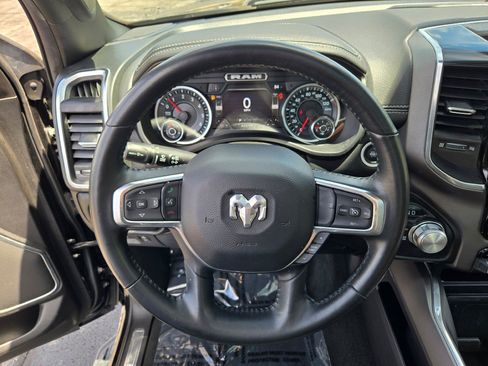 Used 2022 RAM 1500 Laramie AWD/4WD image 35