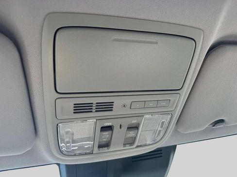 Used 2017 Honda CR-V EX-L image 29