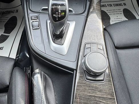 Used 2018 BMW 330i xDrive Sedan image 10