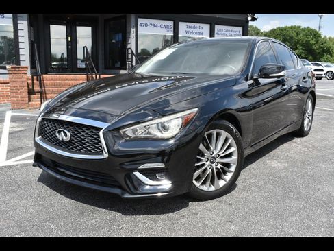 Used 2019 INFINITI Q50 Luxe w/ Essential Package (3.0T Luxe) RWD image 1