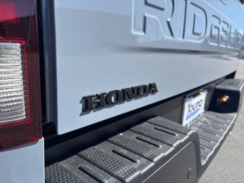 New 2026 Honda Ridgeline Black Edition image 35
