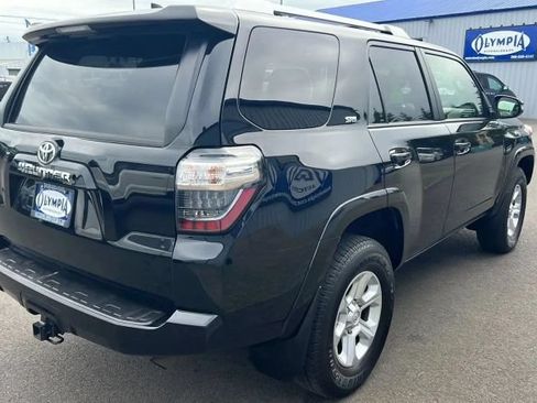 Used 2018 Toyota 4Runner SR5 Premium AWD/4WD image 9