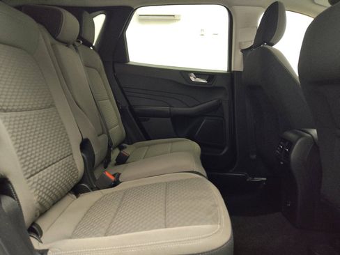 Used 2021 Ford Escape SE w/ SE Sport Appearance Package FWD image 19