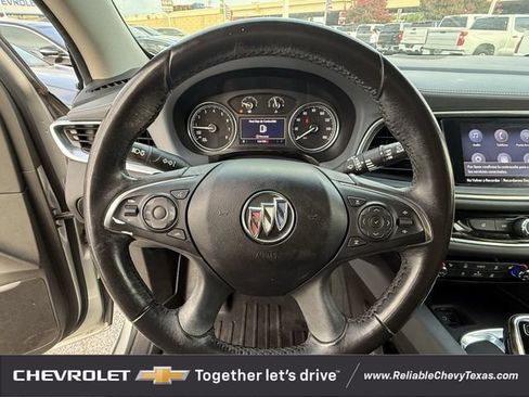 Used 2020 Buick Enclave Essence FWD image 13