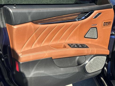 Used 2019 Maserati Quattroporte S image 17