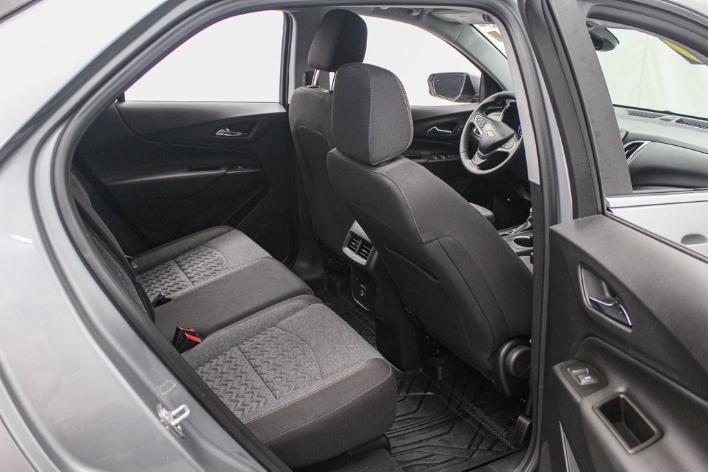 Used 2023 Chevrolet Equinox LT AWD/4WD image 23