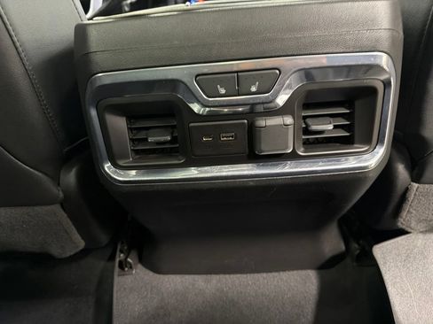 Used 2019 GMC Sierra 1500 SLT w/ SLT Premium Package AWD/4WD image 11