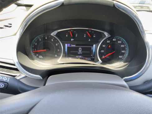 Used 2017 Chevrolet Malibu Premier w/ Driver Confidence Package FWD image 29