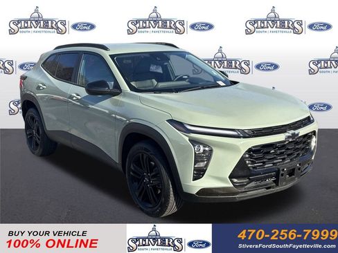 Used 2025 Chevrolet Trax ACTIV image 1