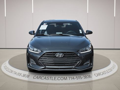 Used 2019 Hyundai Veloster 2.0 image 3