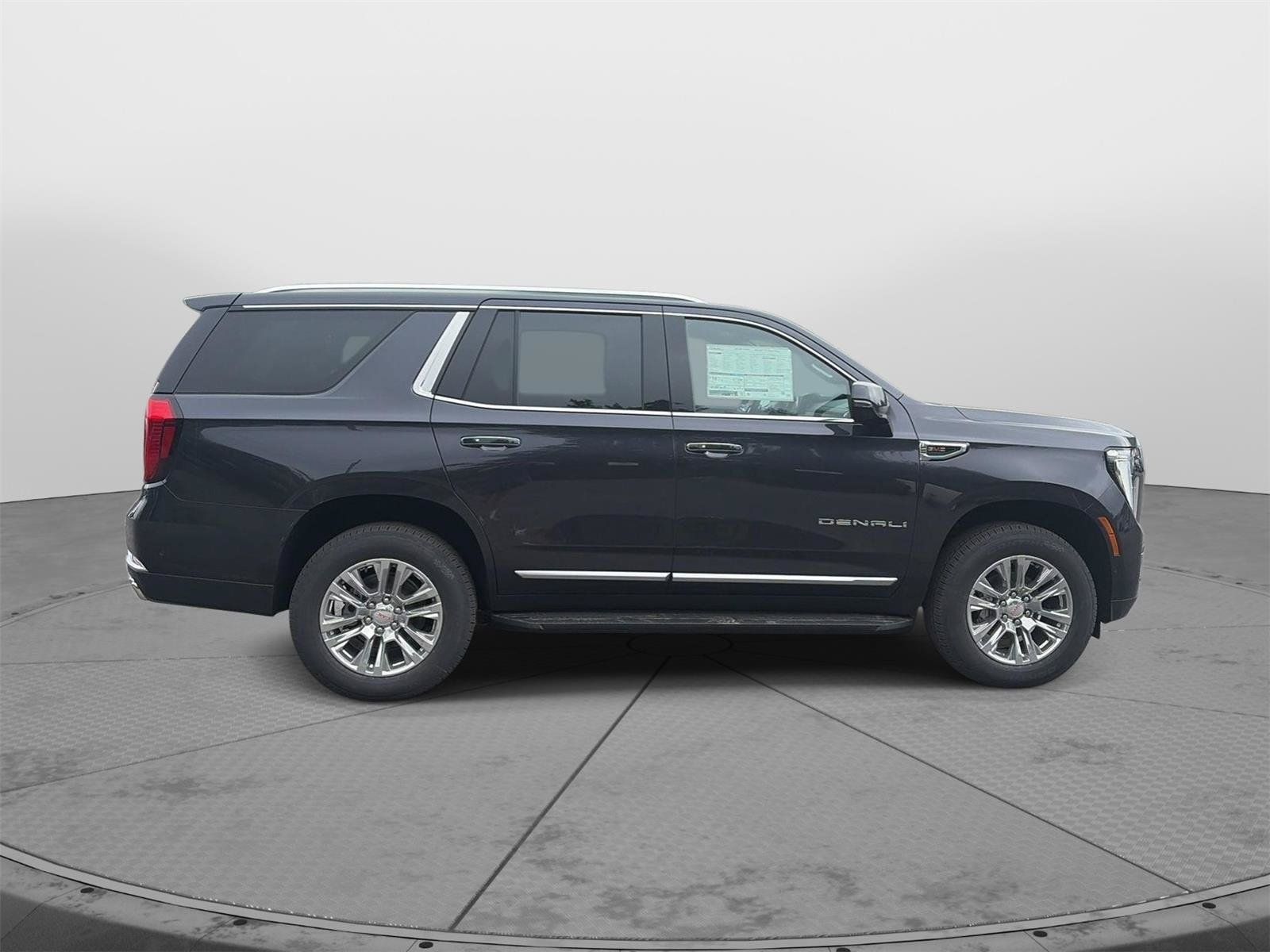 New 2026 GMC Yukon Denali w/ Advanced Technology Package AWD/4WD image 6