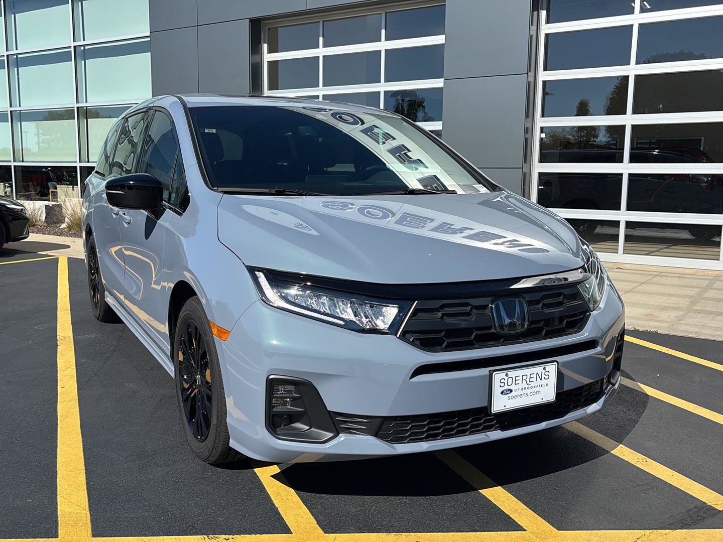 Used 2026 Honda Odyssey Sport-L image 4