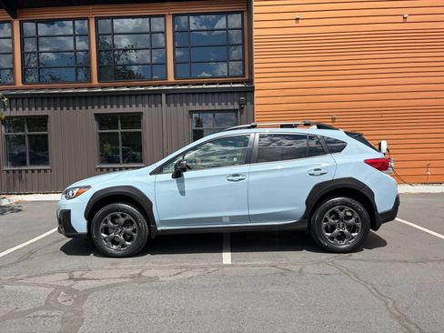 Used 2023 Subaru Crosstrek 2.5i Sport AWD/4WD image 2