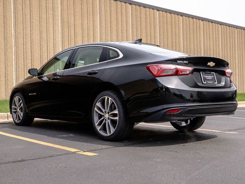 Used 2024 Chevrolet Malibu LT FWD image 7