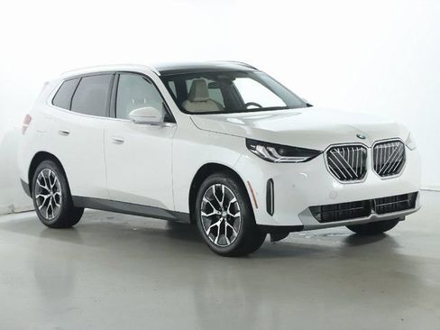 Used 2026 BMW X3 xDrive30i w/ Premium Package AWD/4WD image 10