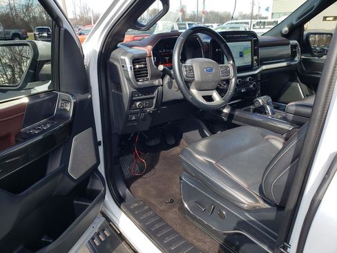 Used 2021 Ford F150 Lariat w/ Equipment Group 502A High image 10