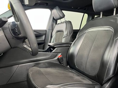 Used 2023 Jeep Grand Cherokee L Laredo AWD/4WD image 14
